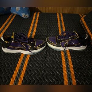 Nike Purple and Black Sneakers